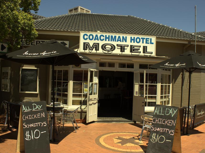 Coachman Hotel Motel Parkes Dış mekan fotoğraf