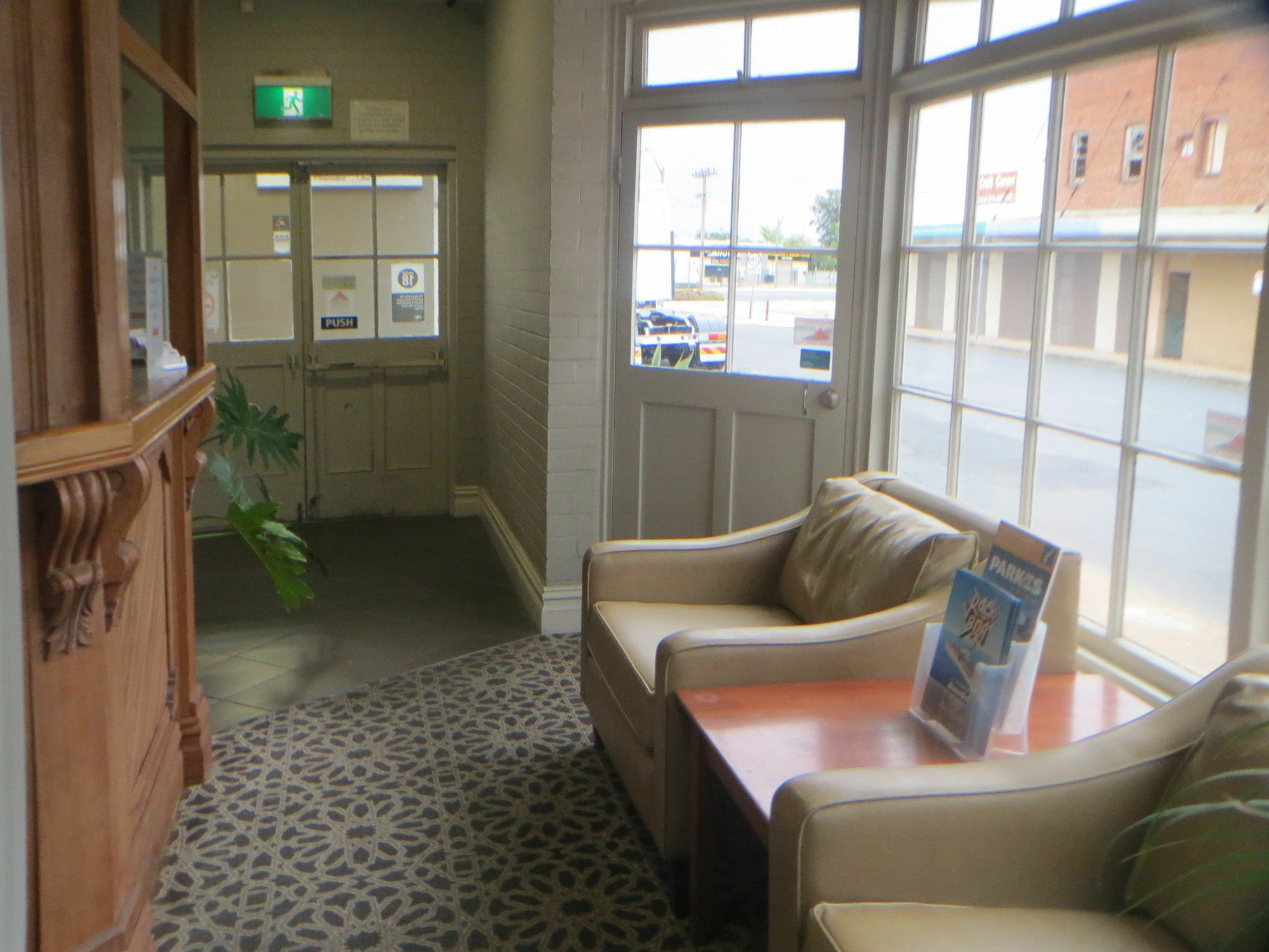 Coachman Hotel Motel Parkes Dış mekan fotoğraf